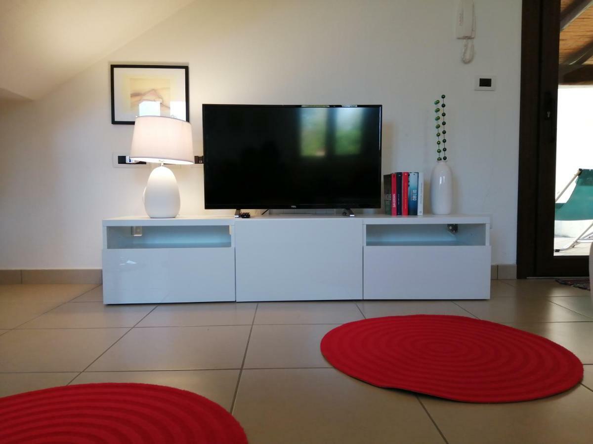 Appartement Casa Il Cortile Fiorito à Tortolì Extérieur photo